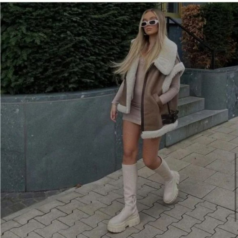 ZARA COMBINATION DOUBLE FACE FLEECE VEST - Picture 9 of 16